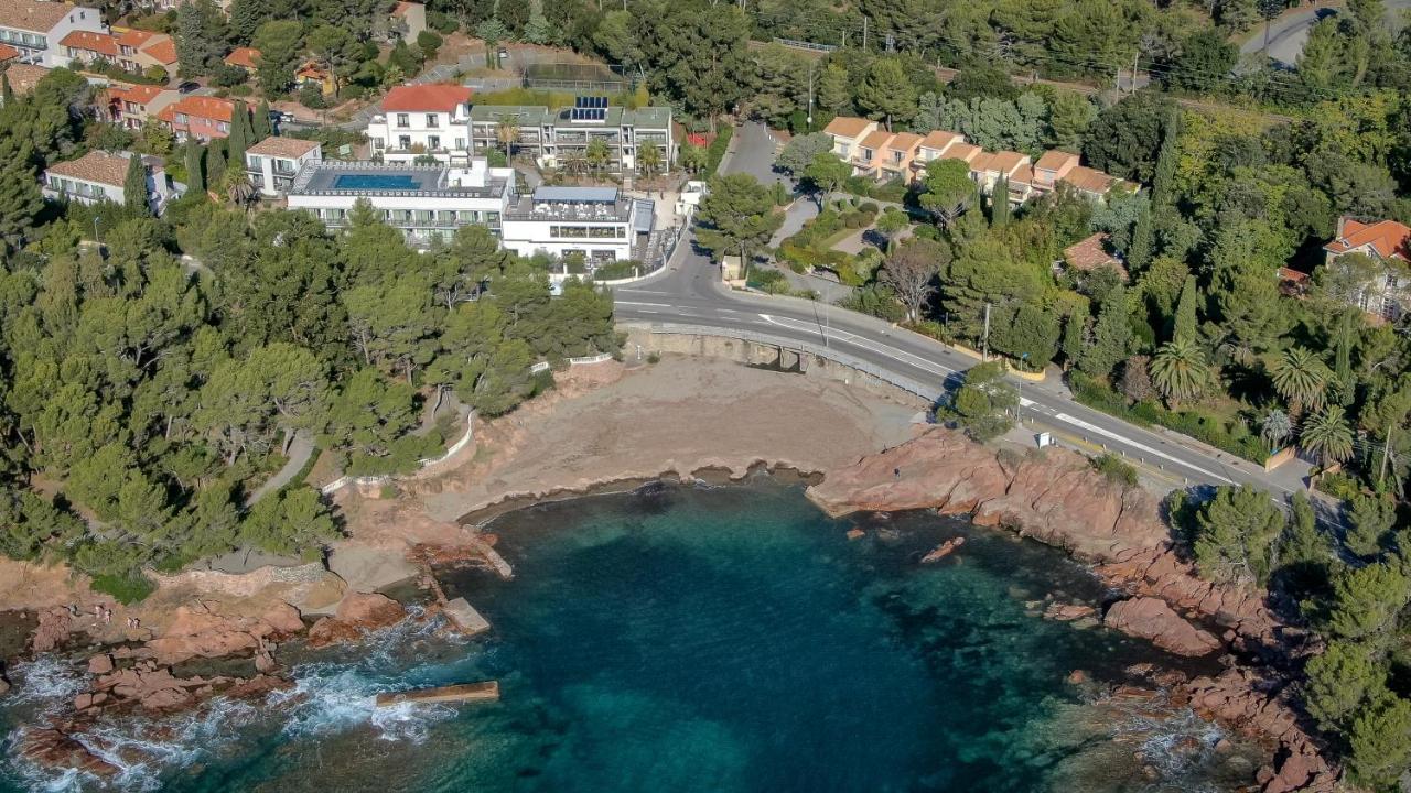 ホテル Sowell Family Riviera Saint-Raphaël エクステリア 写真